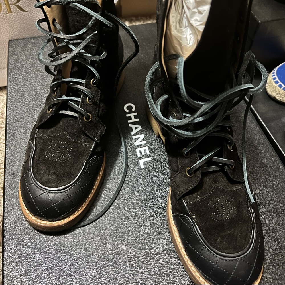 Chanel Short Boots 37.5 Velvet and Leather, also comes with new laces.